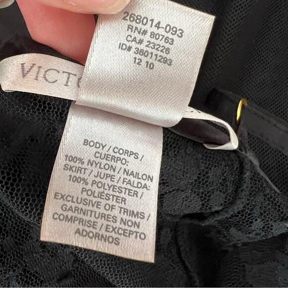 Victoria’s Secret Sheer Top Size S Black Floral Lace V Neck - Picture 8 of 9